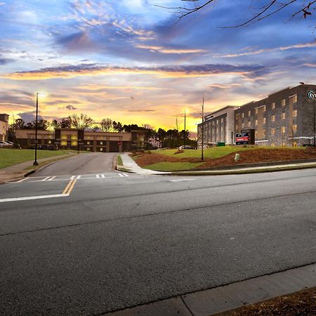 Everhome Suites Atlanta Newnan Zewnętrze zdjęcie